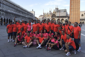 Incentive corporate running tours